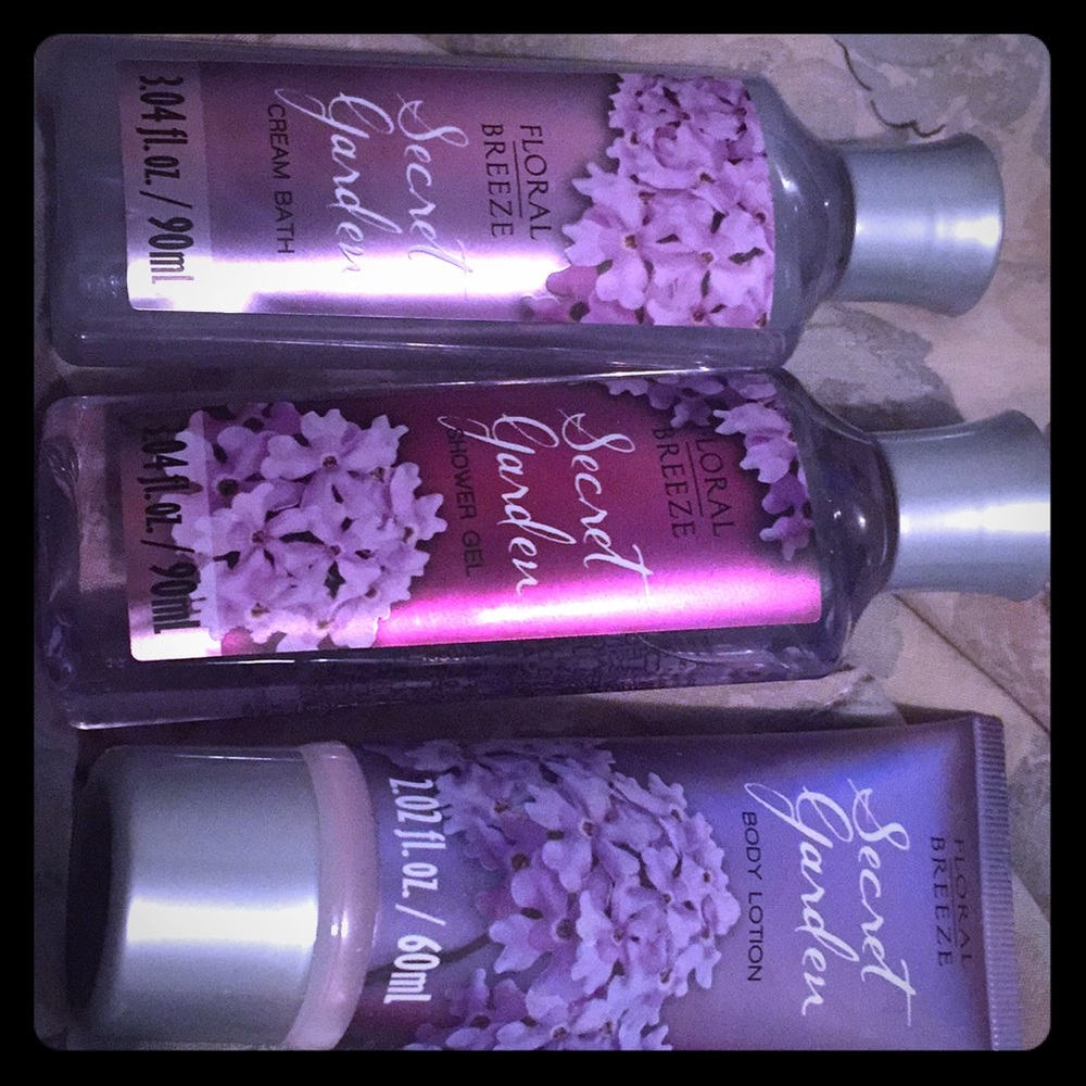 Floral breeze secret garden set